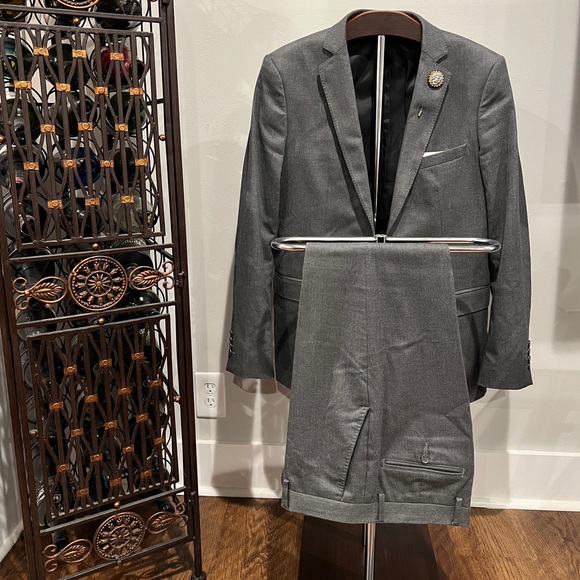 Zara Suits & Blazers Zara Slim Fit Suit 38r Jacket 3232 Pants Gray